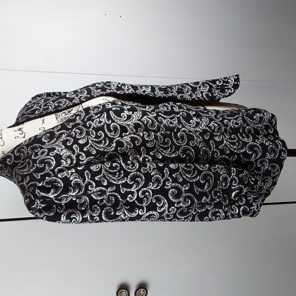 Alex Evenings| Womens Open Black Suit Jacket Silver Metallic Swirl Design Sz.L